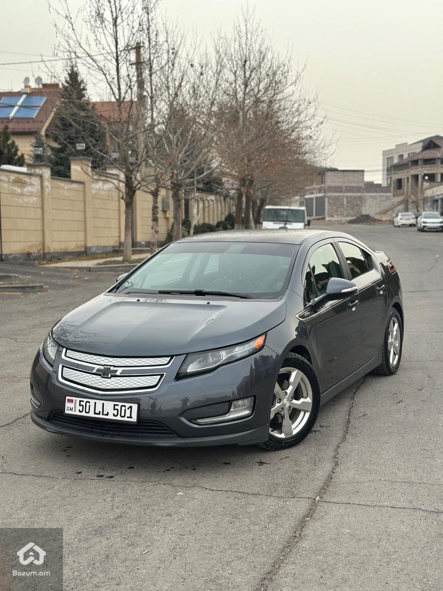 Chevrolet Volt 1 - image 2