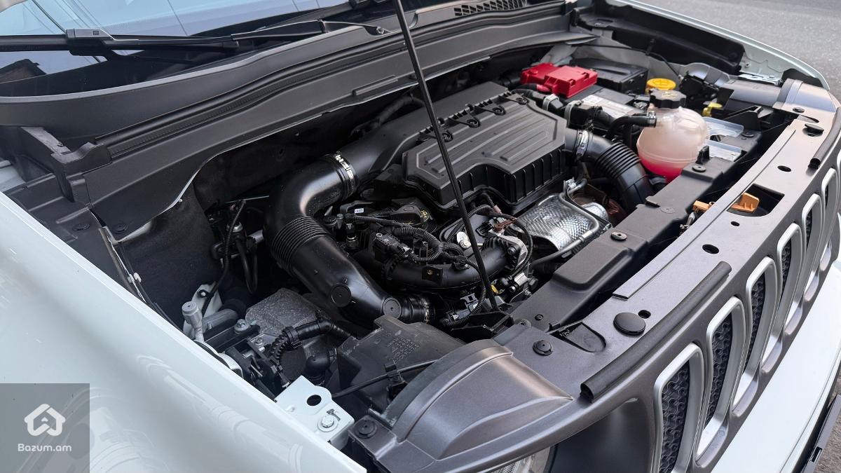 Jeep Renegade Limited 1.3T 4x4 2022 - image 31