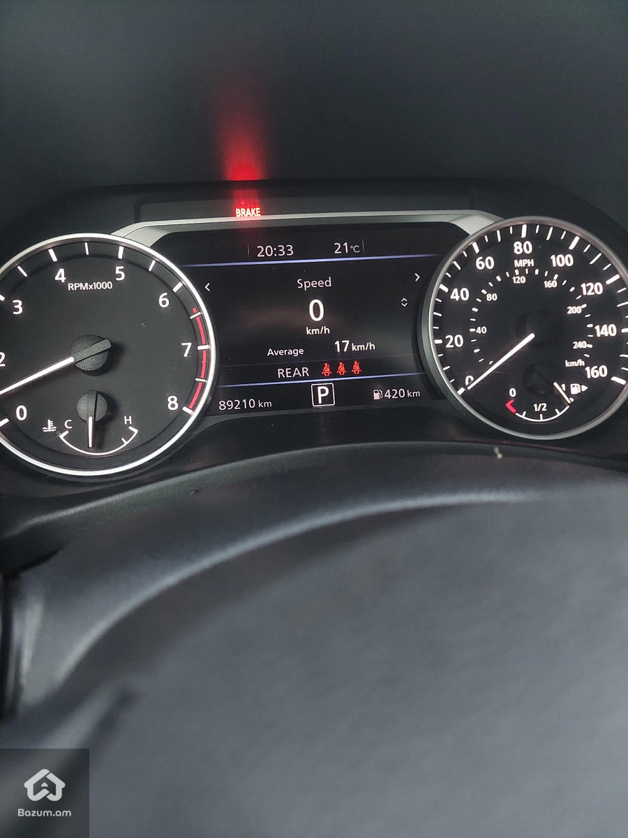 Nissan - image 37