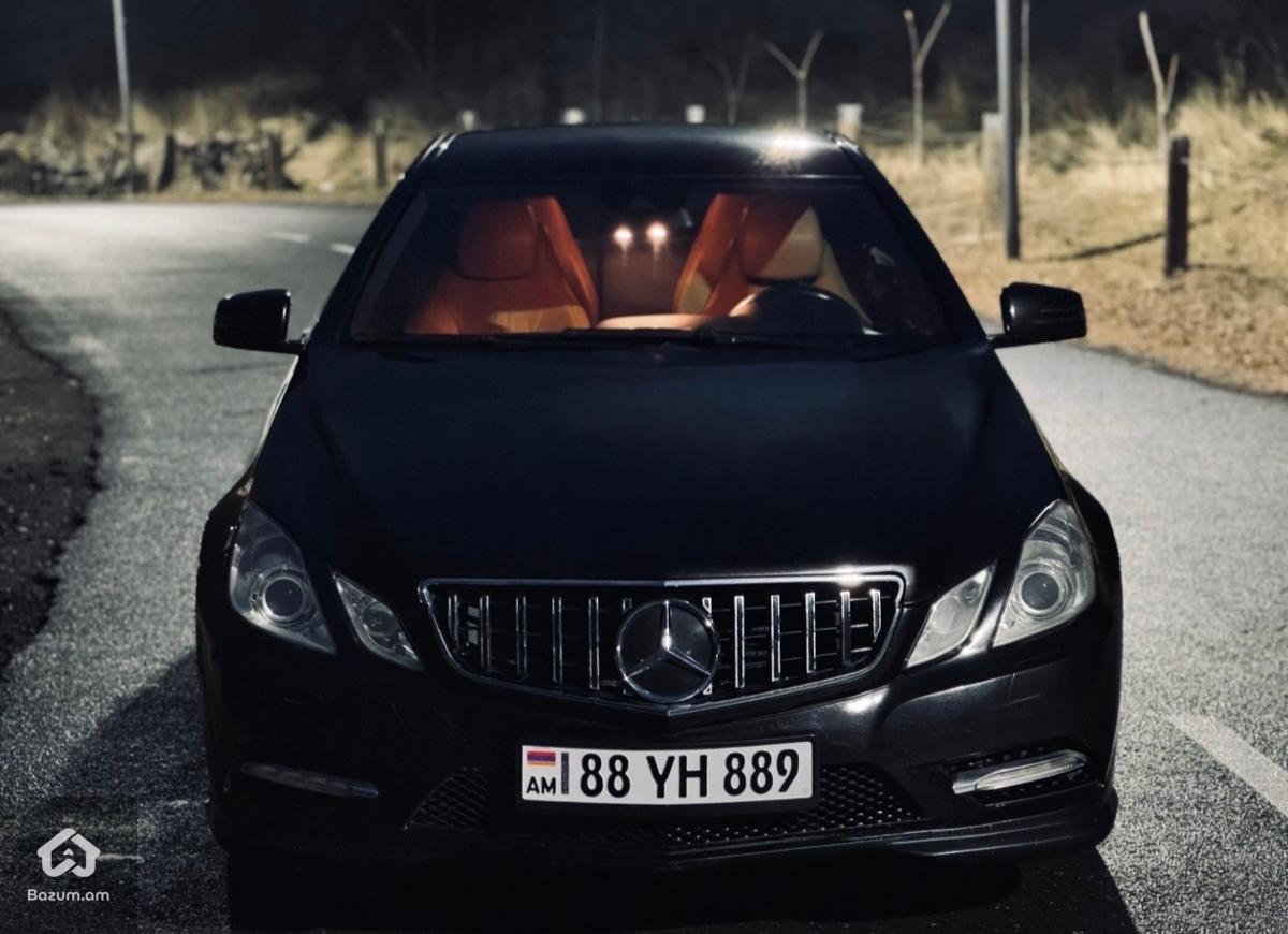 Mercedes-Benz E 200, 2012թ