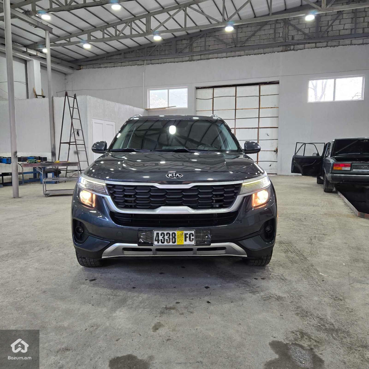 Kia Seltos - image 5