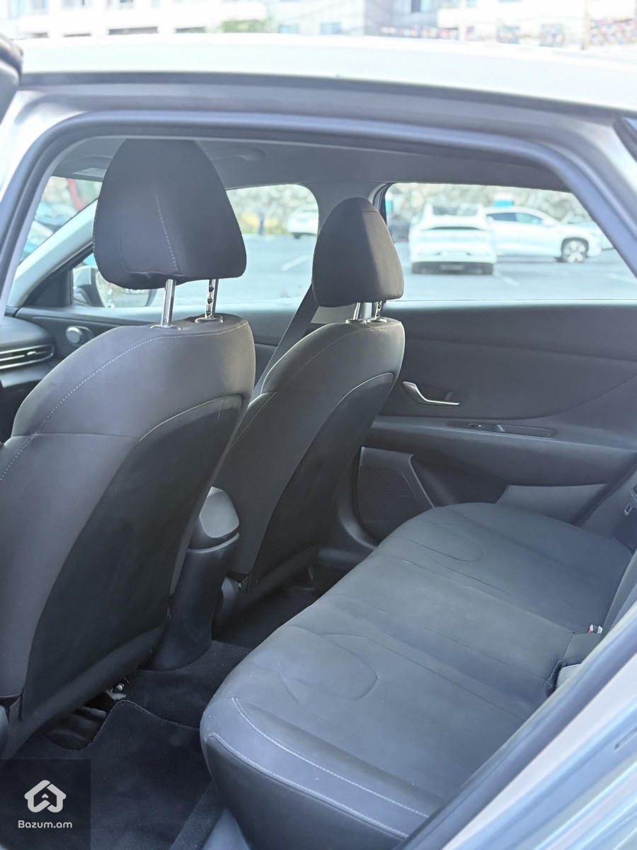 Hyundai Elantra 2023թ - image 6