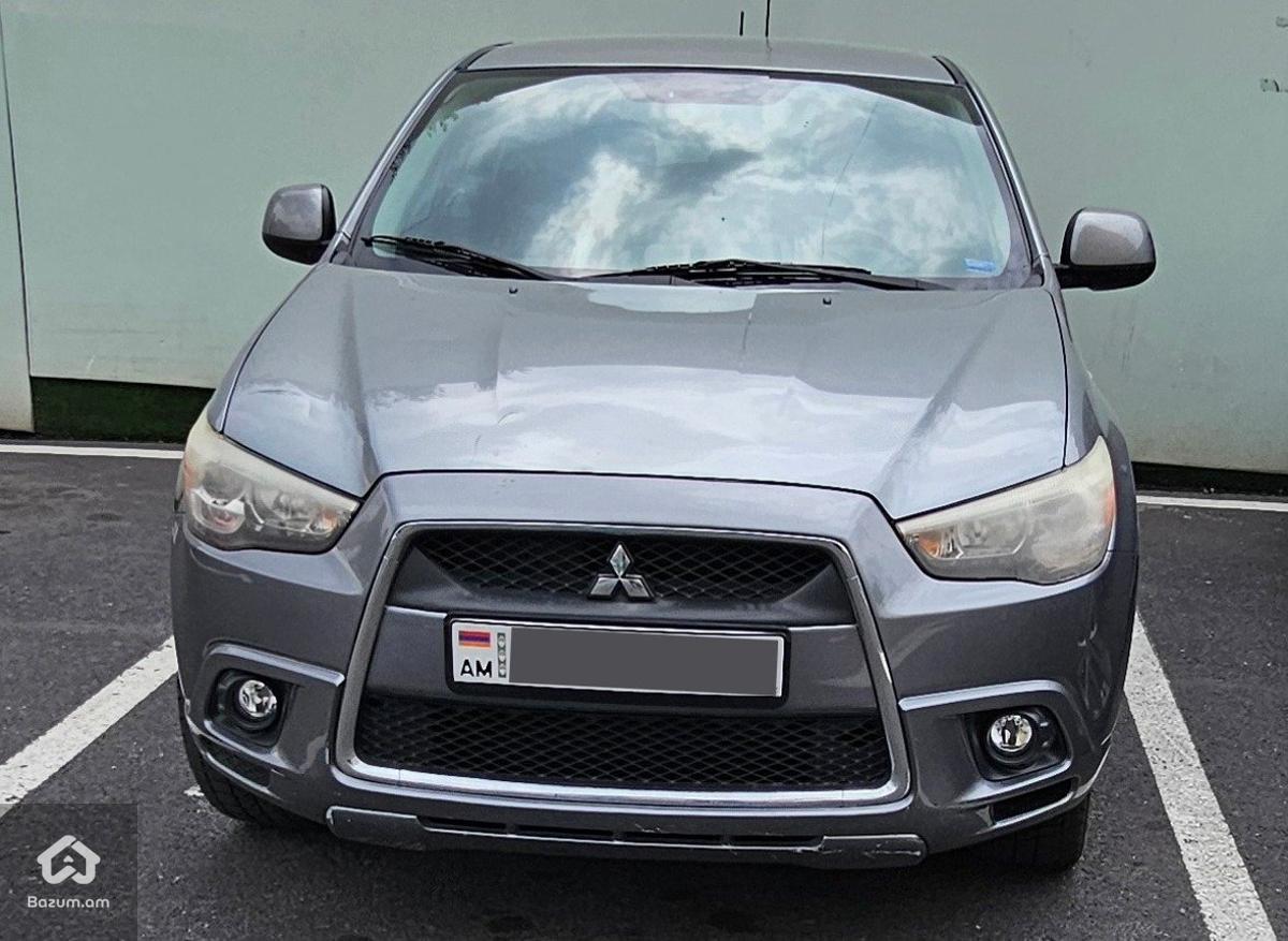 Mitsubishi Outlander Sport