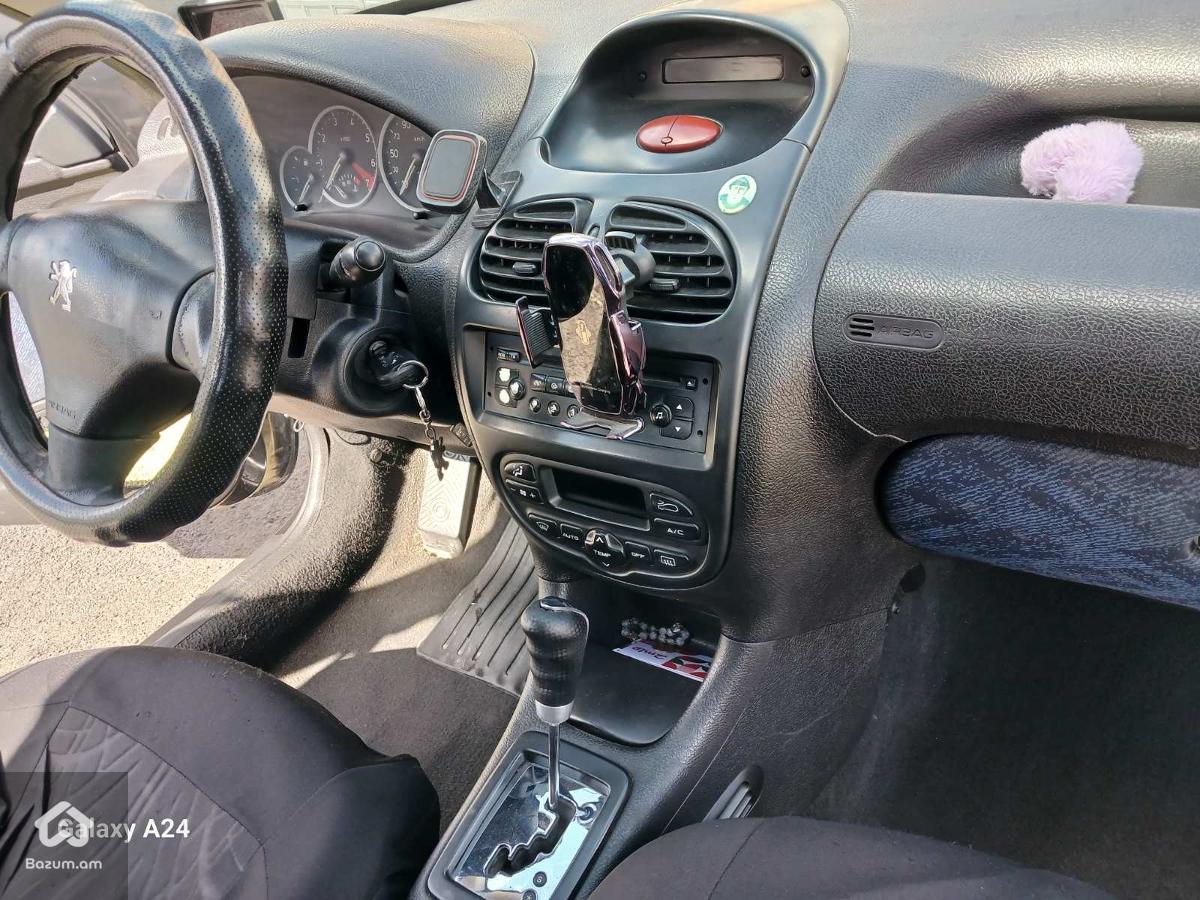 Պեժո 207 - image 7