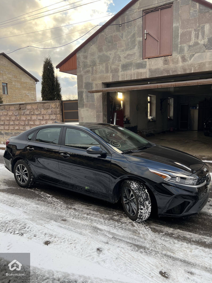 KIA FORTE LXS 2024 2.0 - image 2