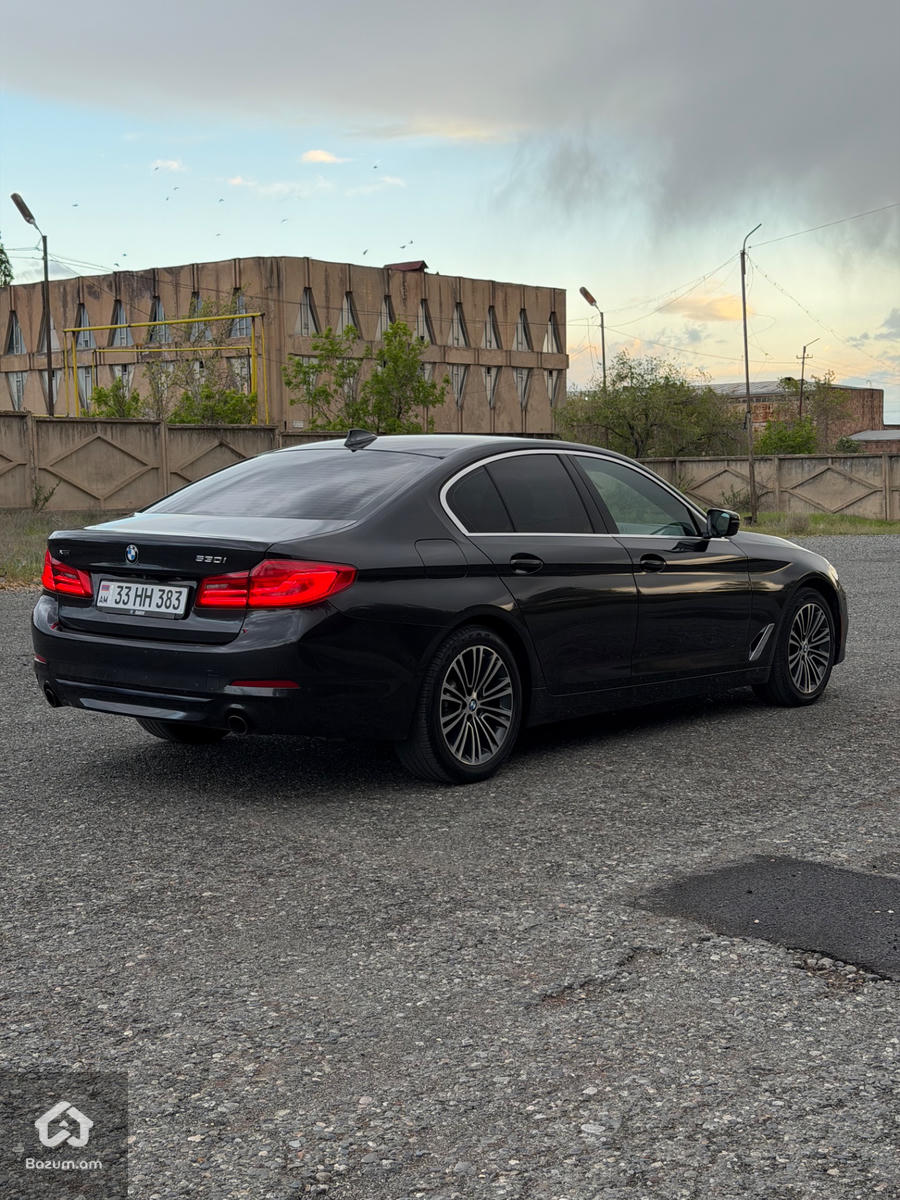 BMW 530I - image 6