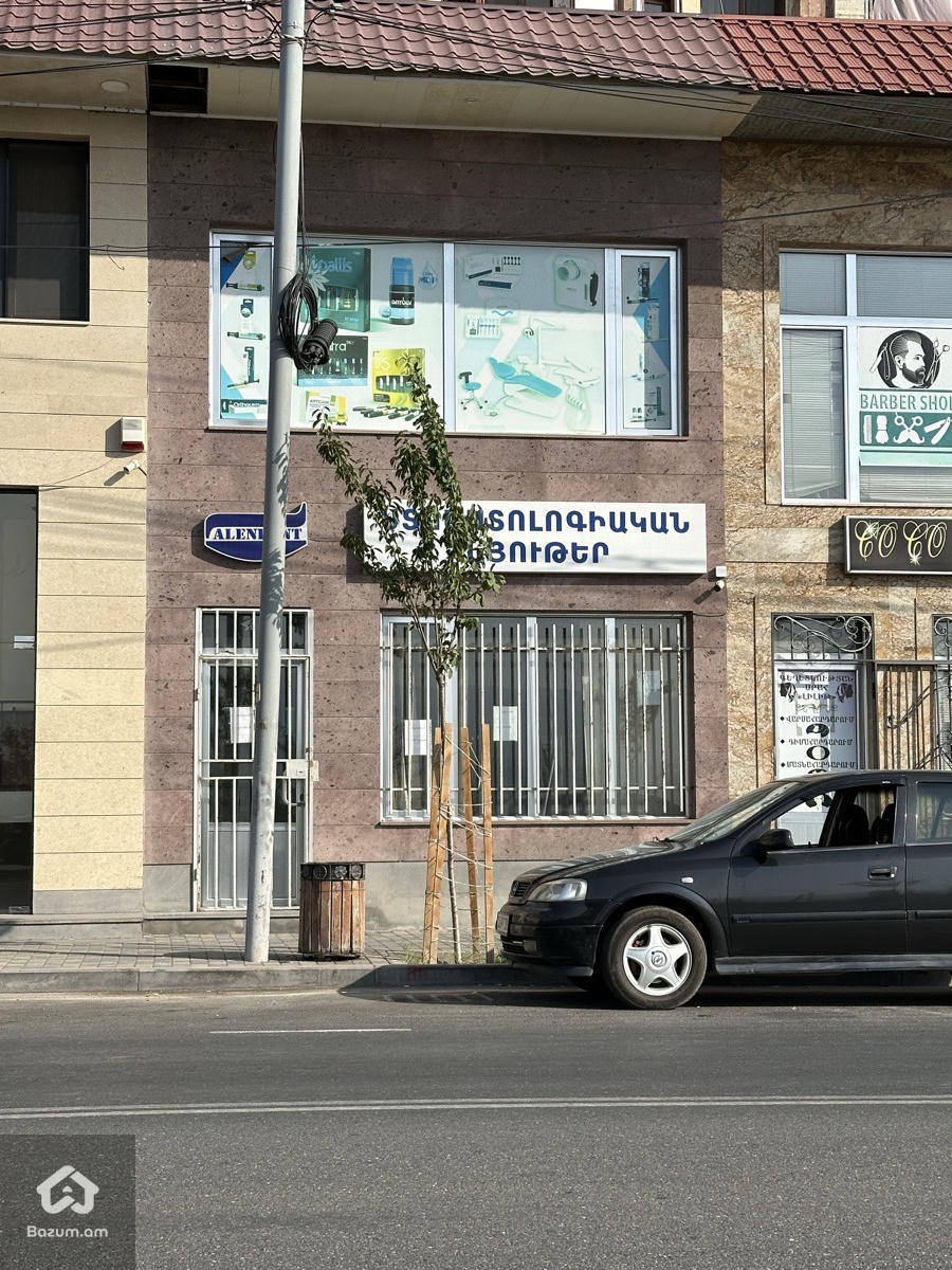 Կոմերցիոն շենք Աշտարակում - image 2