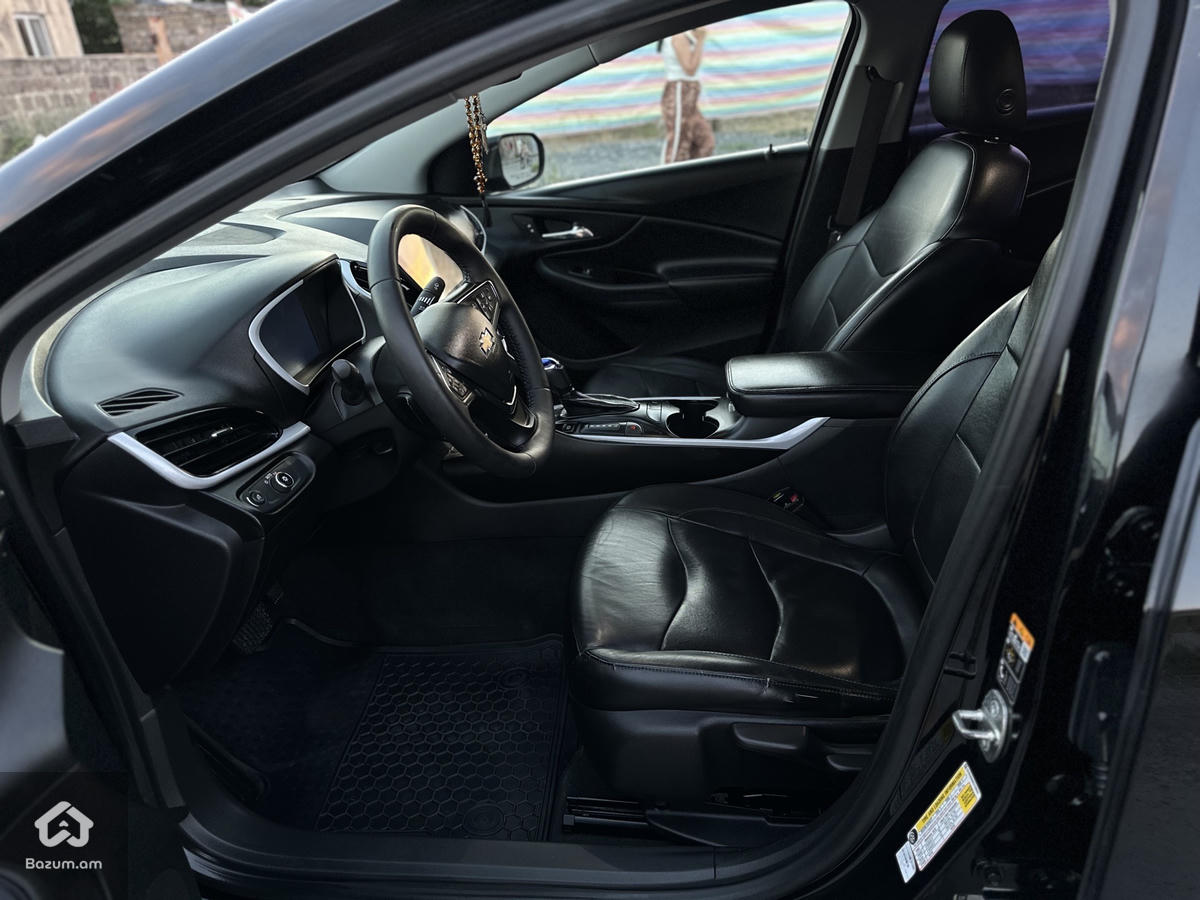 CHEVROLET VOLT 2 - image 9