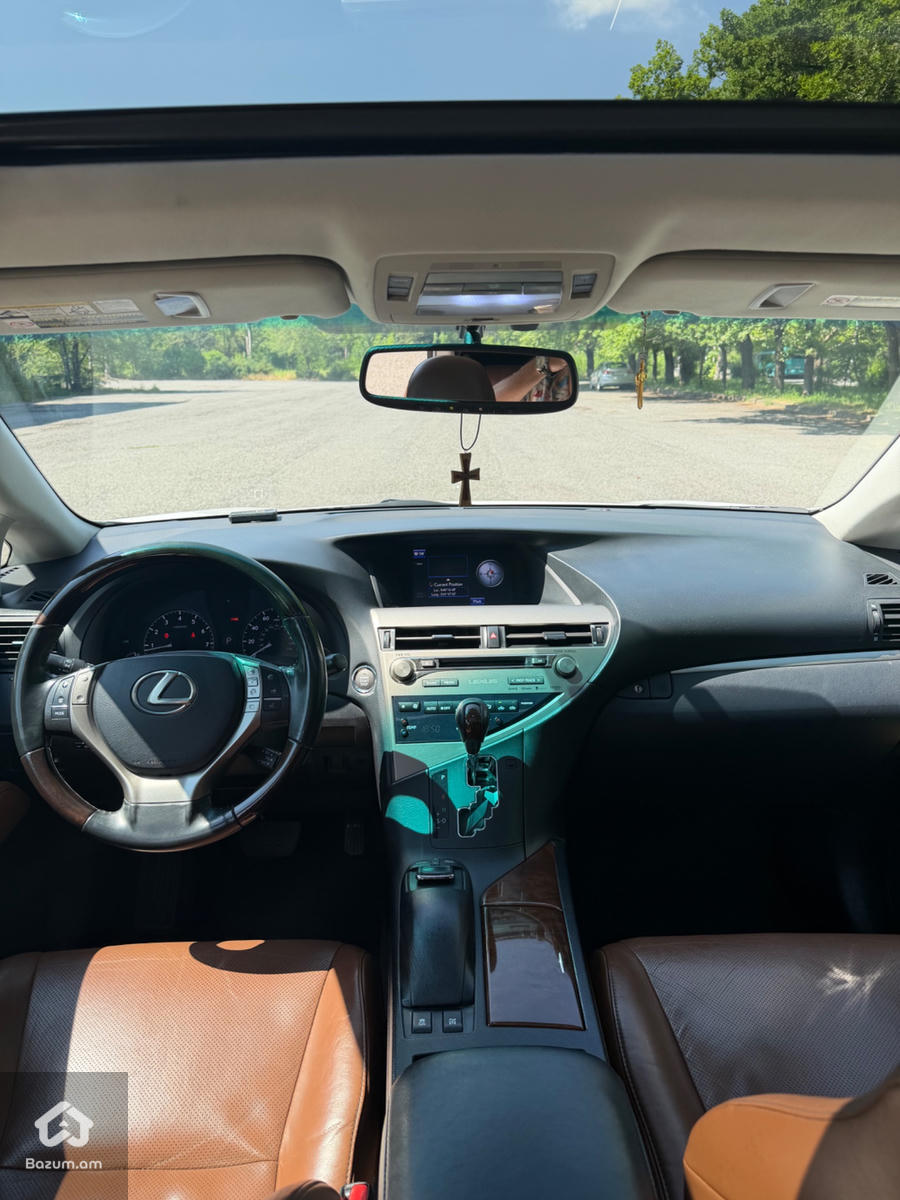 LEXUS RX350  - image 10