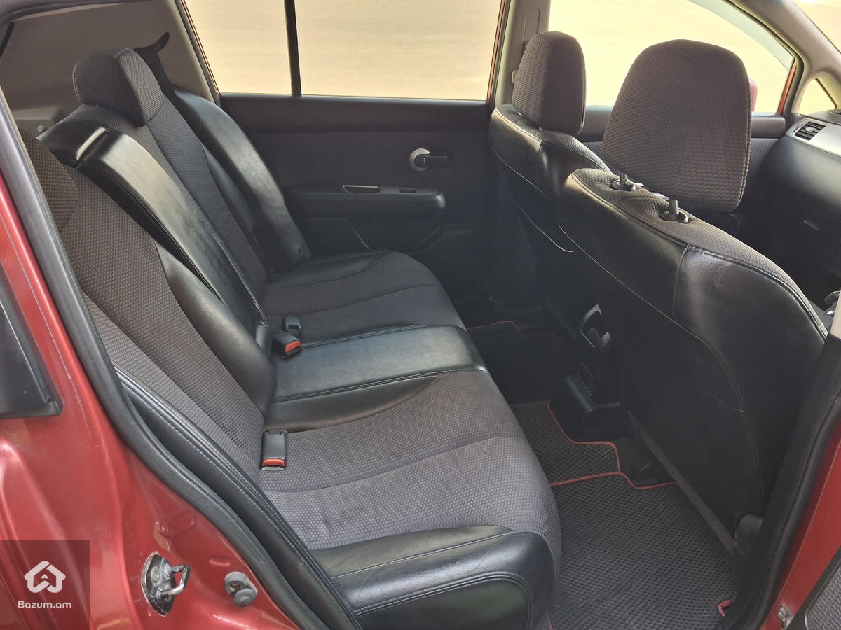 Nissan Tiida idealana vichak Anteriii - image 13