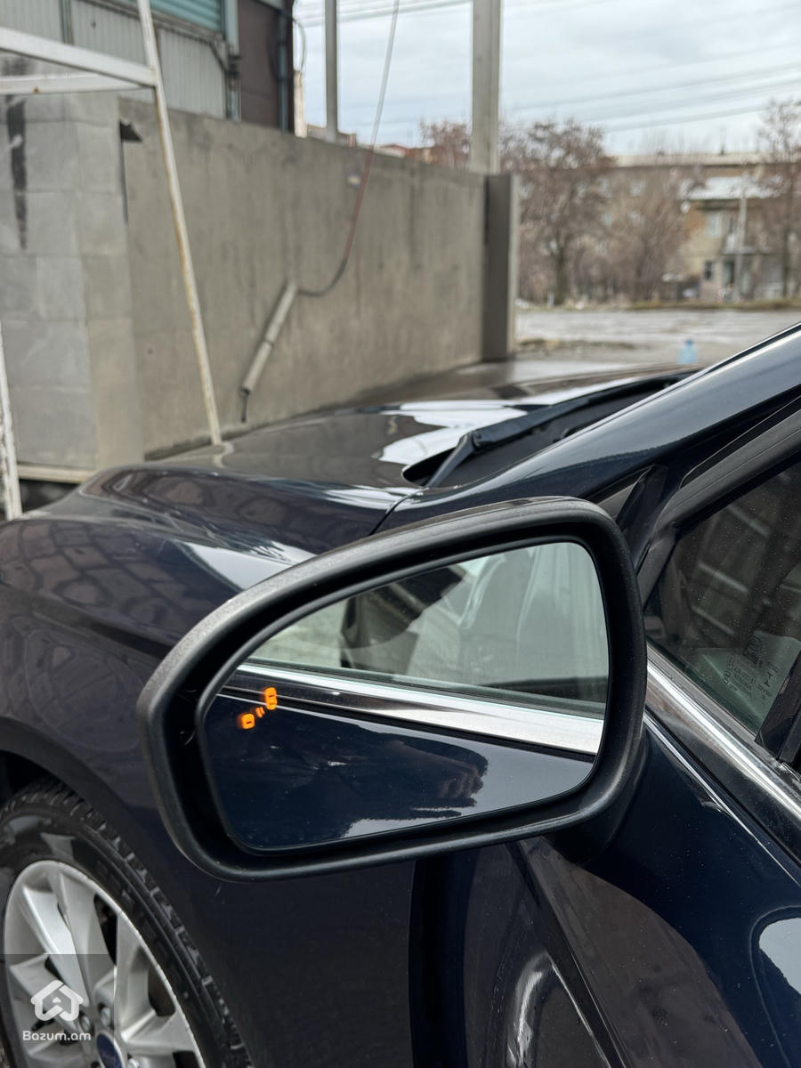 Ford Fusion Hybrid 2020 - image 8