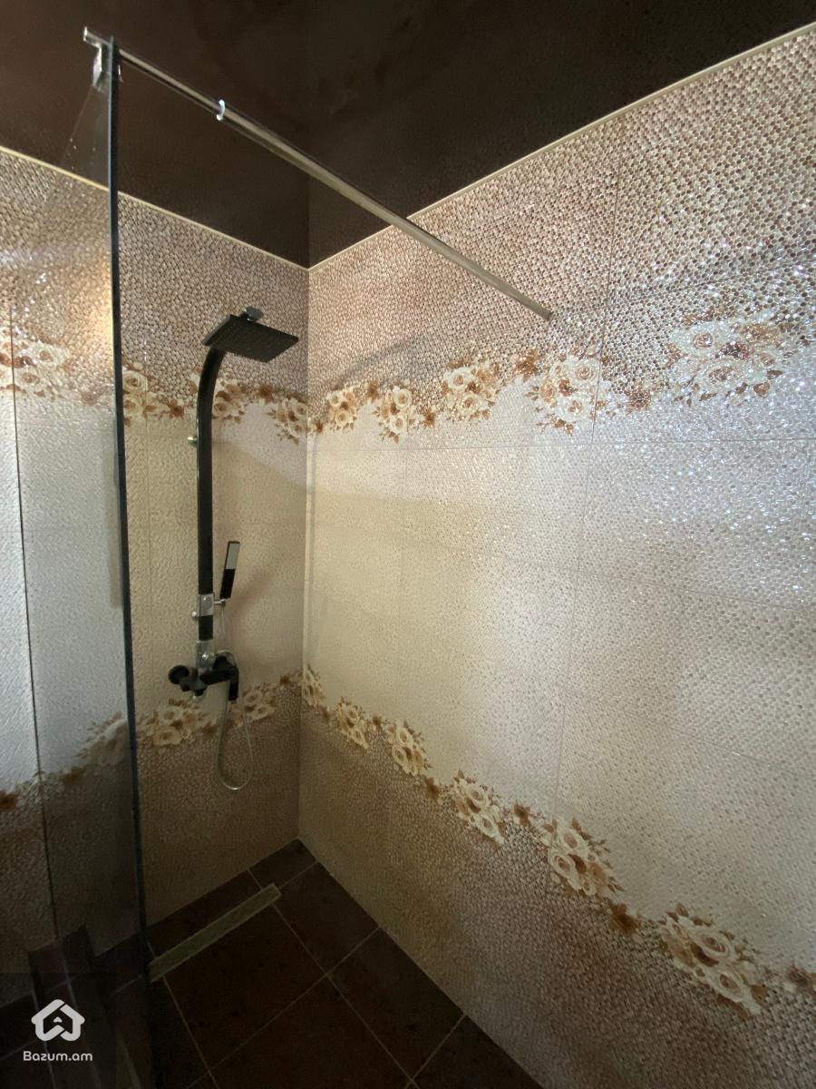 Տրվում է վարձով տաք և հարմարավետ բնակարան  - image 16