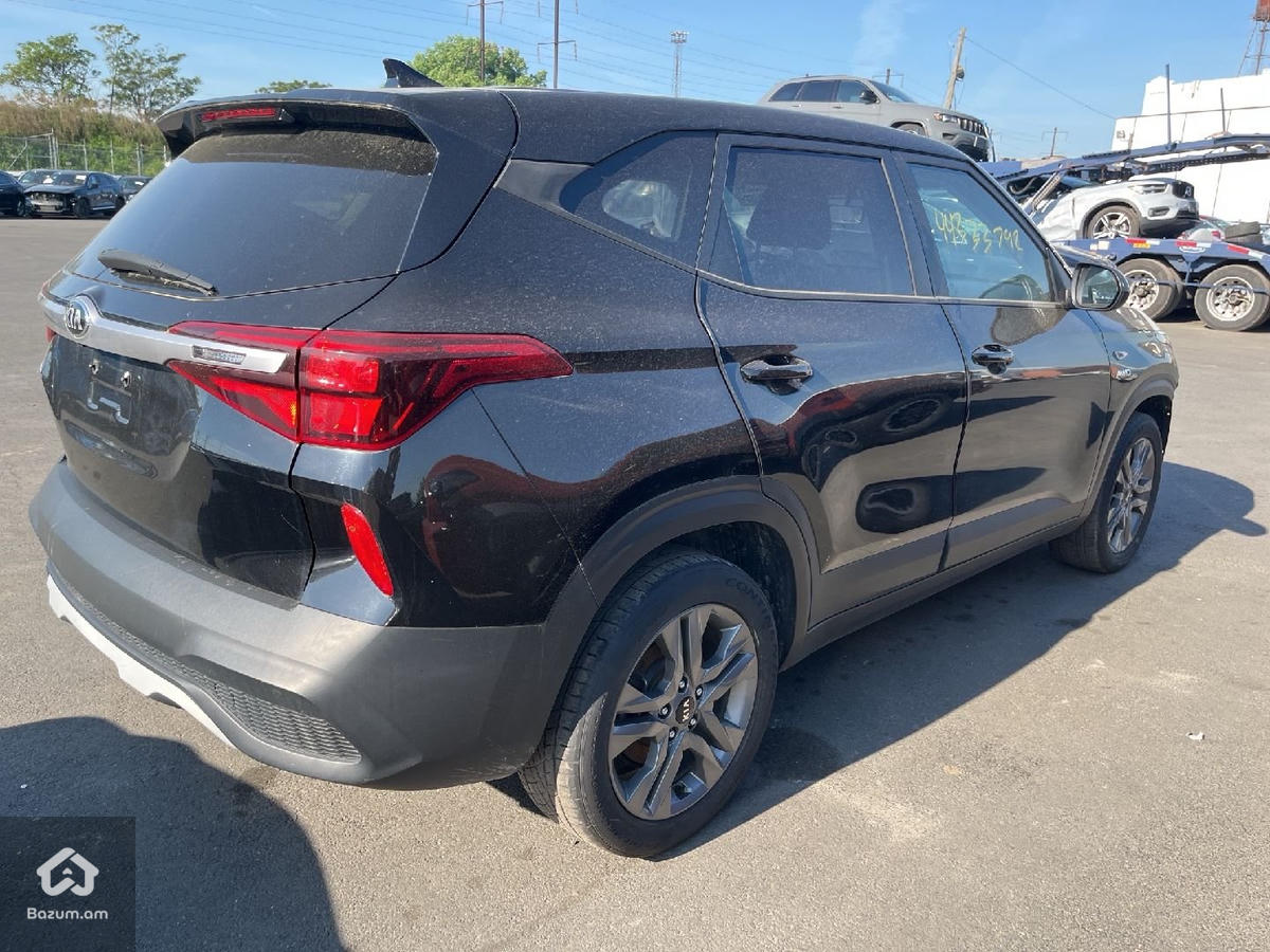 KIA SELTOS - image 2