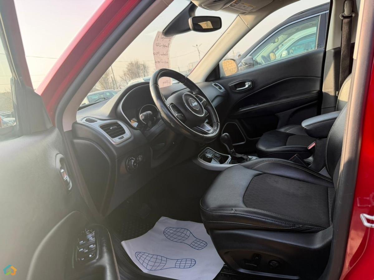 Jeep Compass - image 6