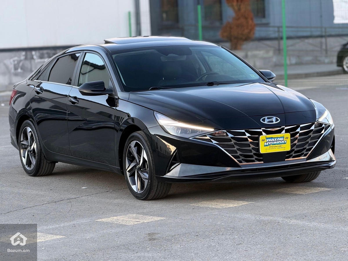 Hyundai Elantra - image 9