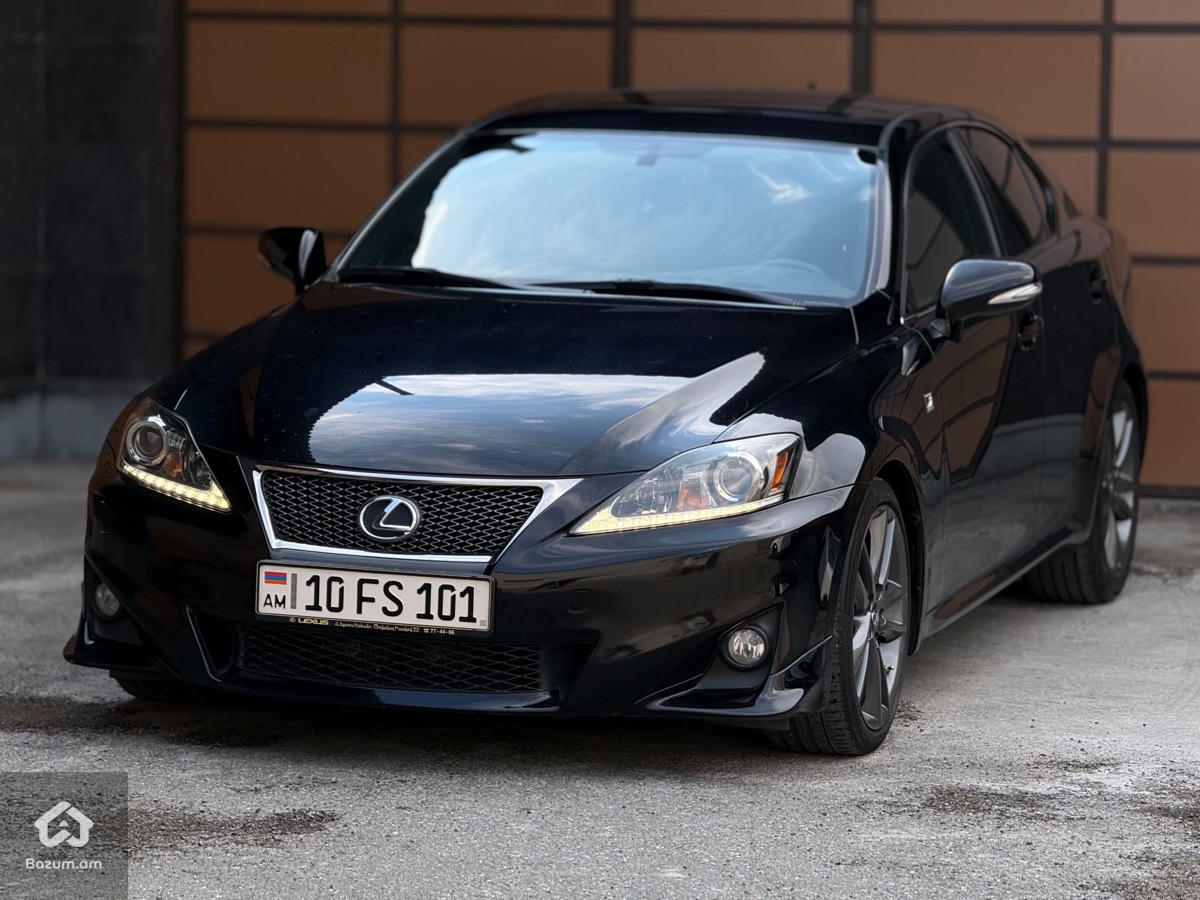 Lexus - image 2