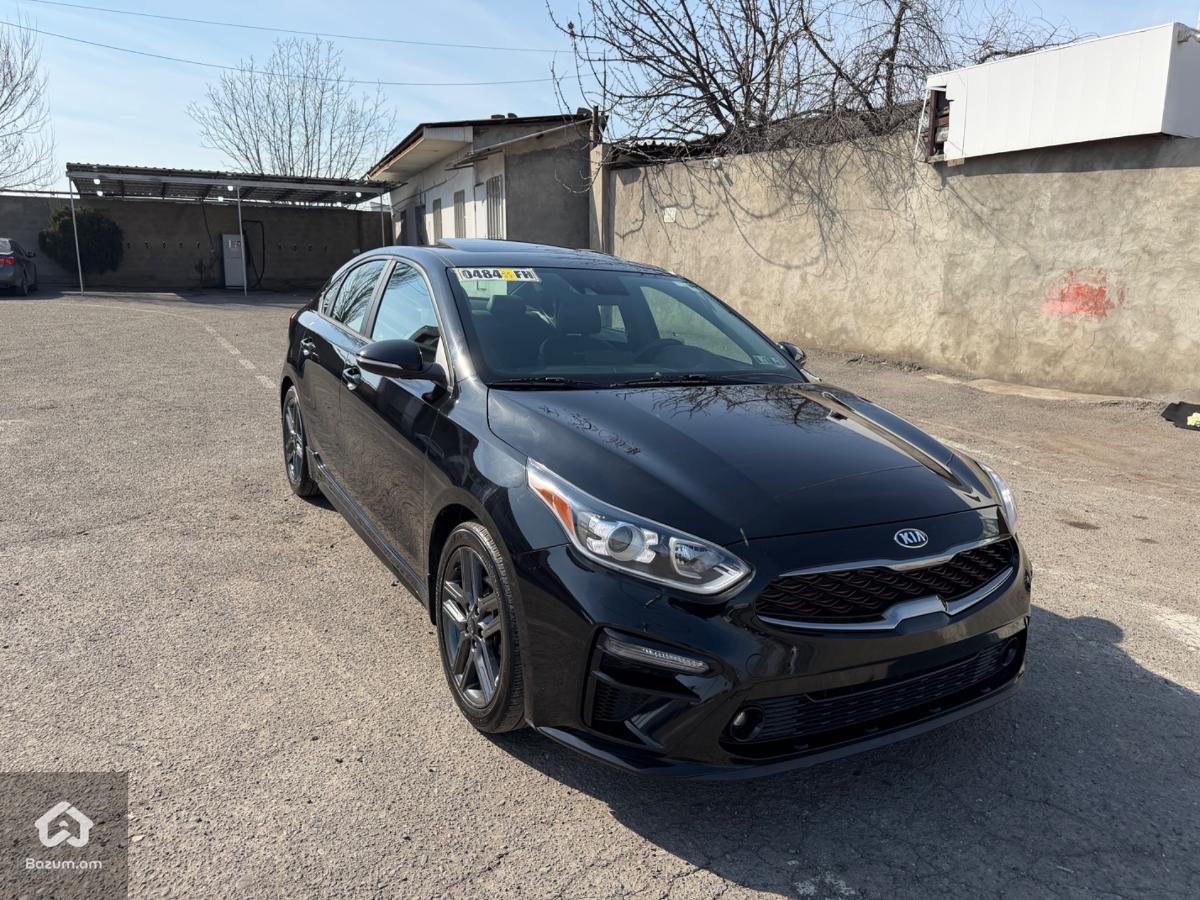 KIA FORTE GT-LINE  - image 1