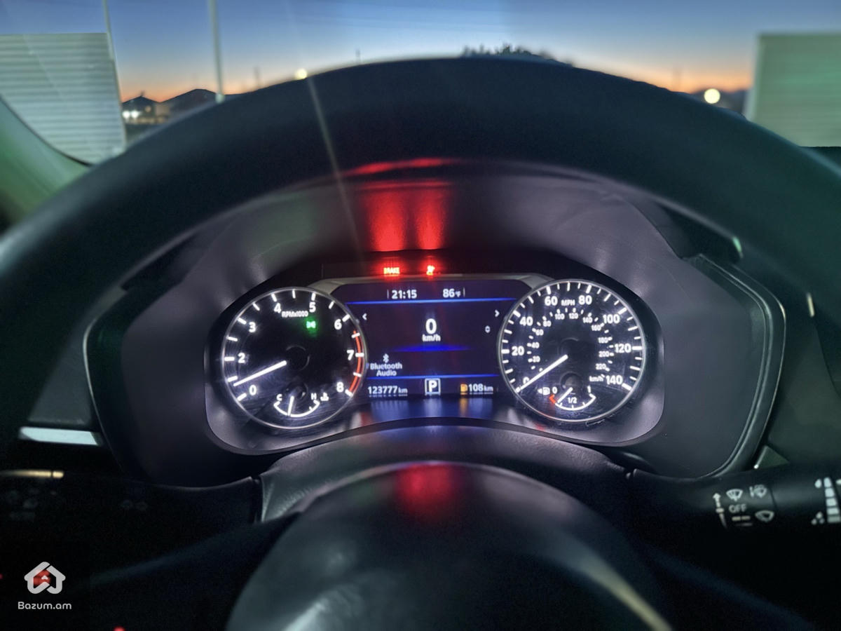 Nissan Altima 2020 - image 10