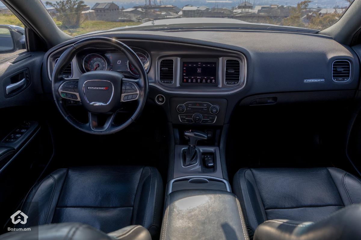 Charger 3.6 sxt - image 6