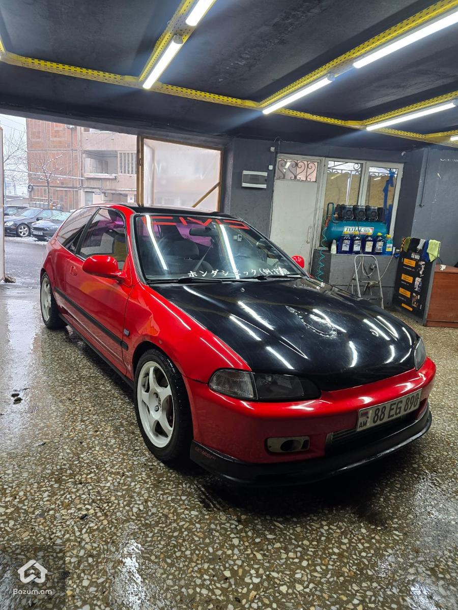 Honda Civic - image 2