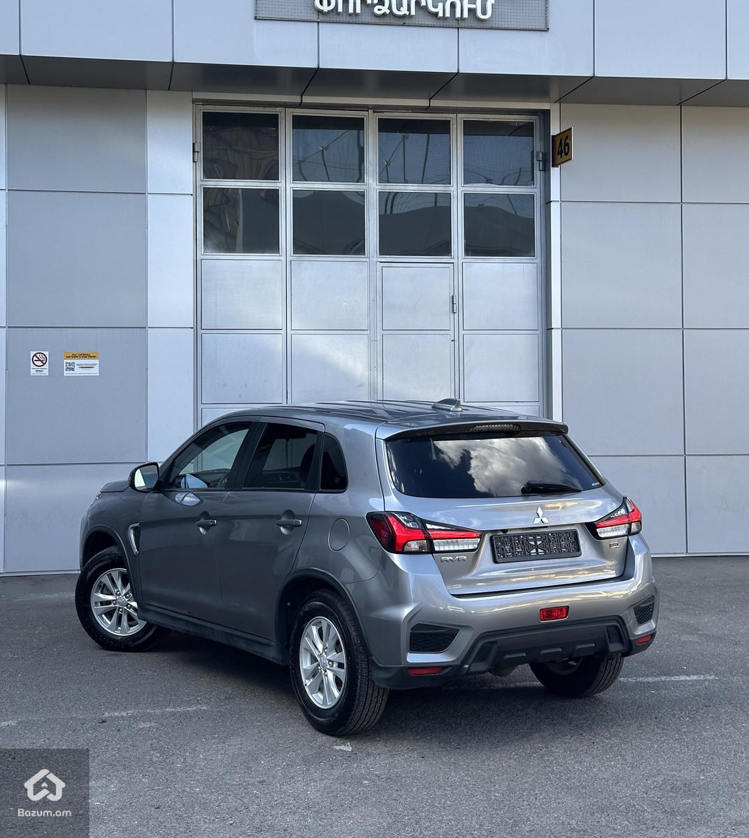 Mitsubishi Outlander 2.4 - image 2