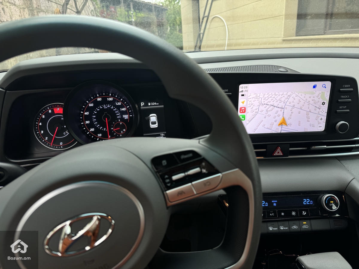 Hyundai Elantra 2023 Sel  - image 13