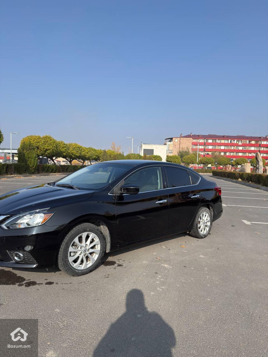 Nissan Sentra 2019 - image 8