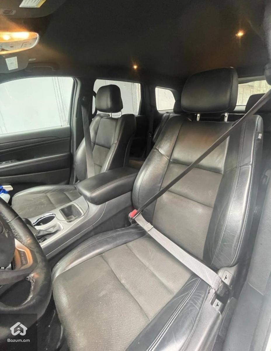 JEEP GRAND CHEROKEE  - image 12