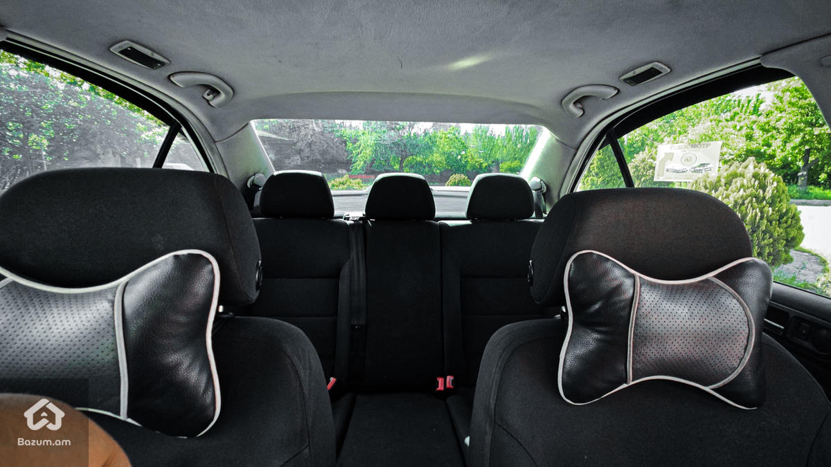 Volkswagen  - image 6
