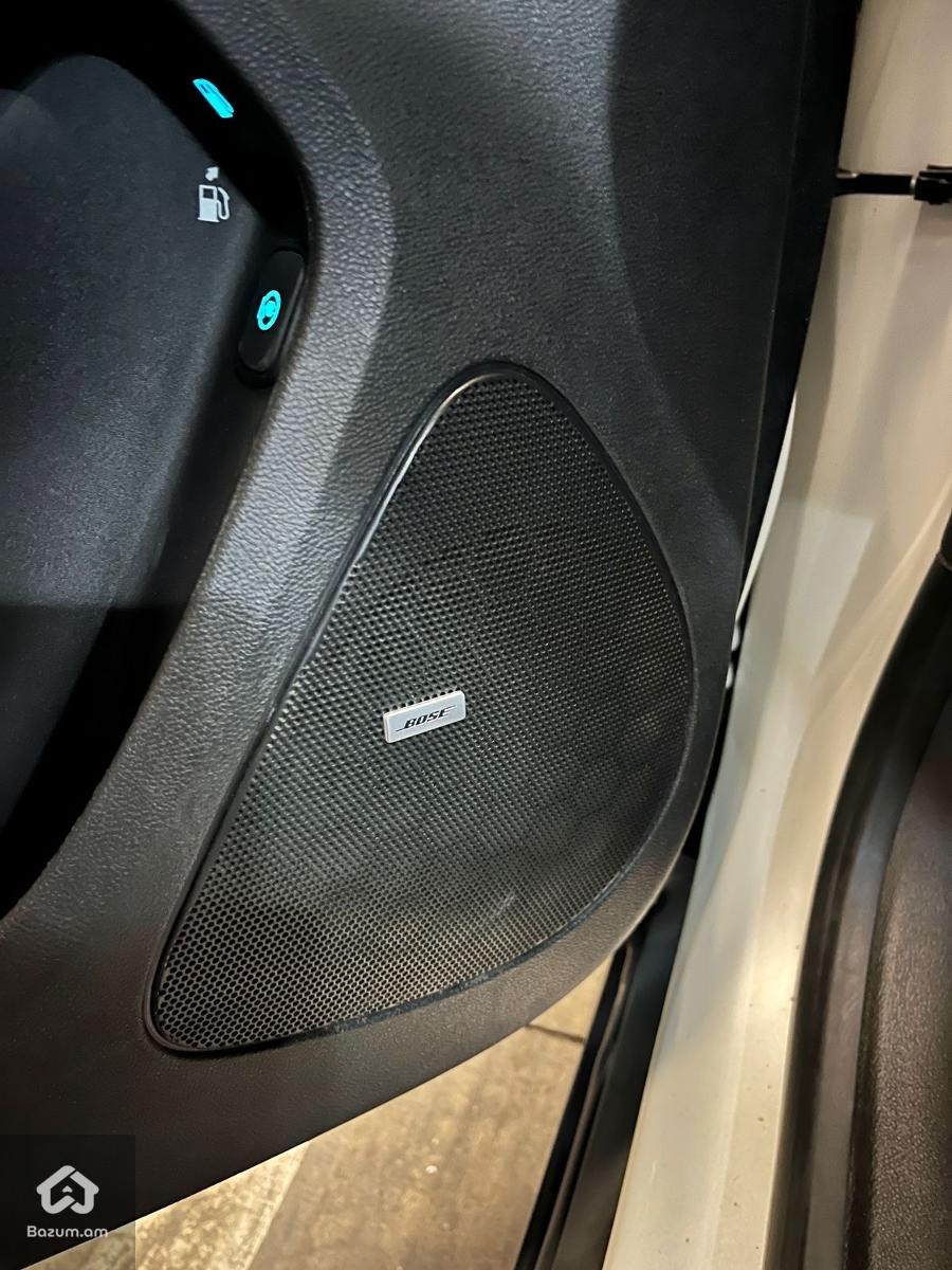 Chevrolet Volt  - image 7