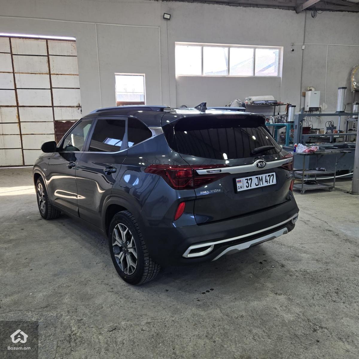 KIA SELTOS EX FULL 4X4 - image 3