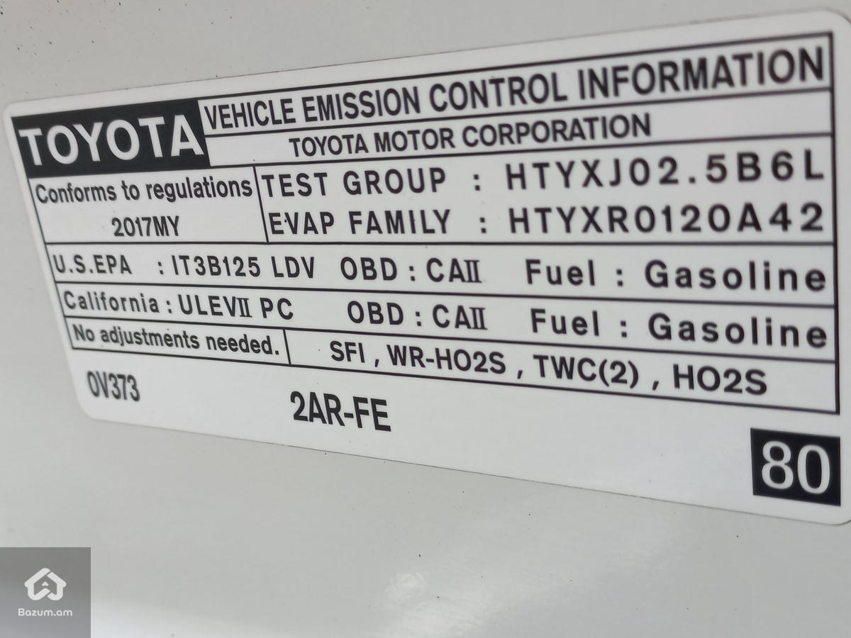 Toyota Camry - image 24