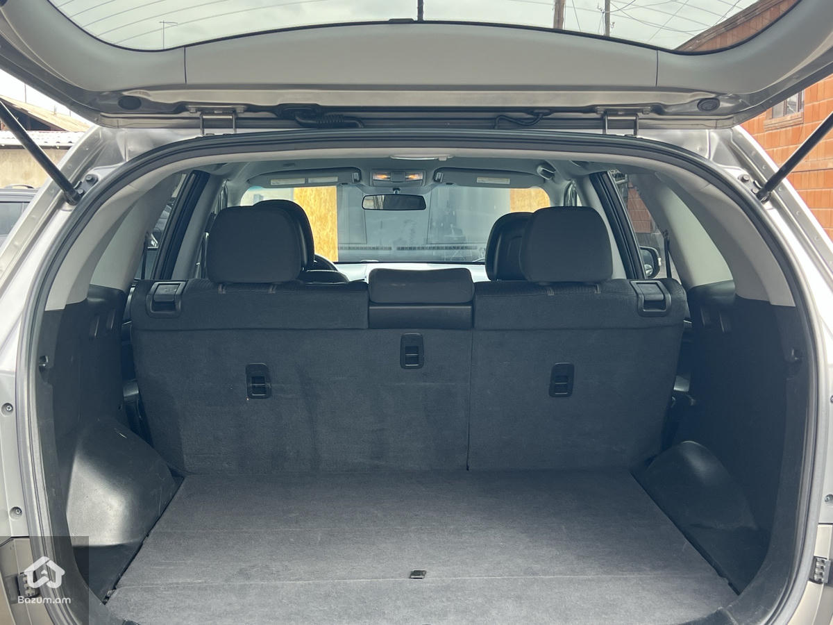 Kia Sorento 2011 - image 12