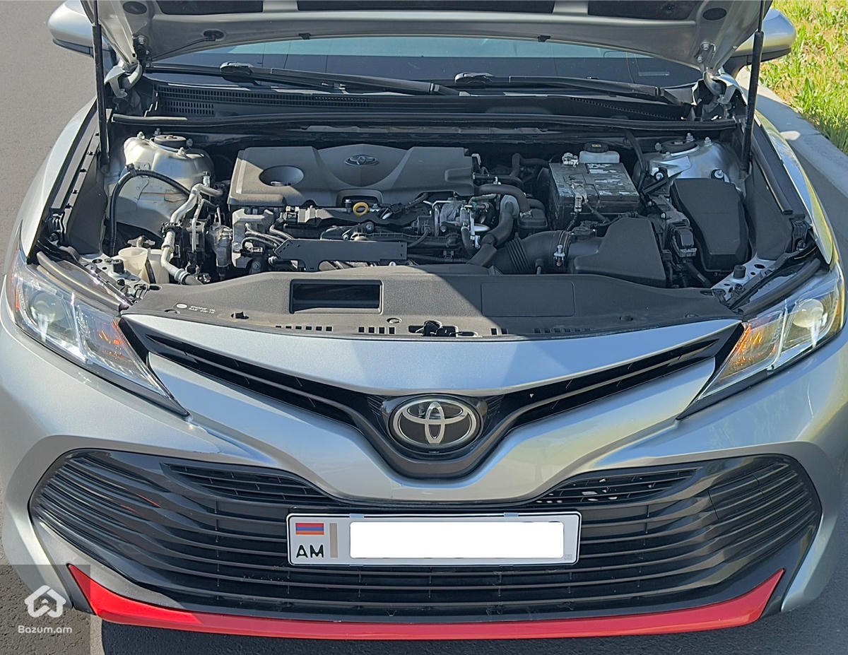 Toyota - image 8