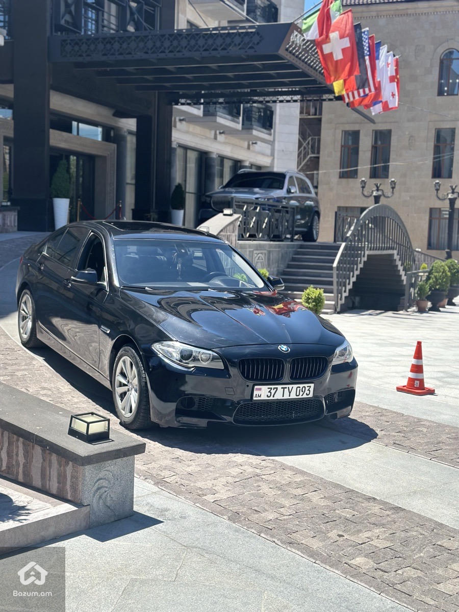 BMW 528i - image 2