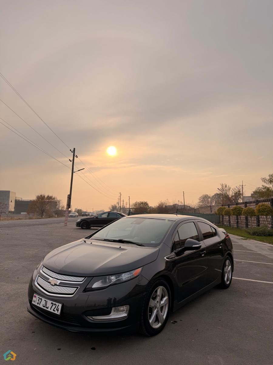 Chevrolet Volt 2014 - image 3