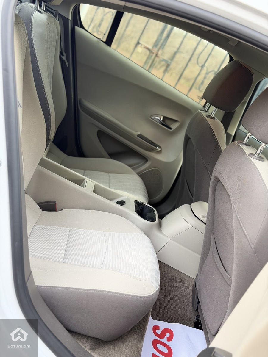 Chevrolet Volt 2015/01թ - image 10