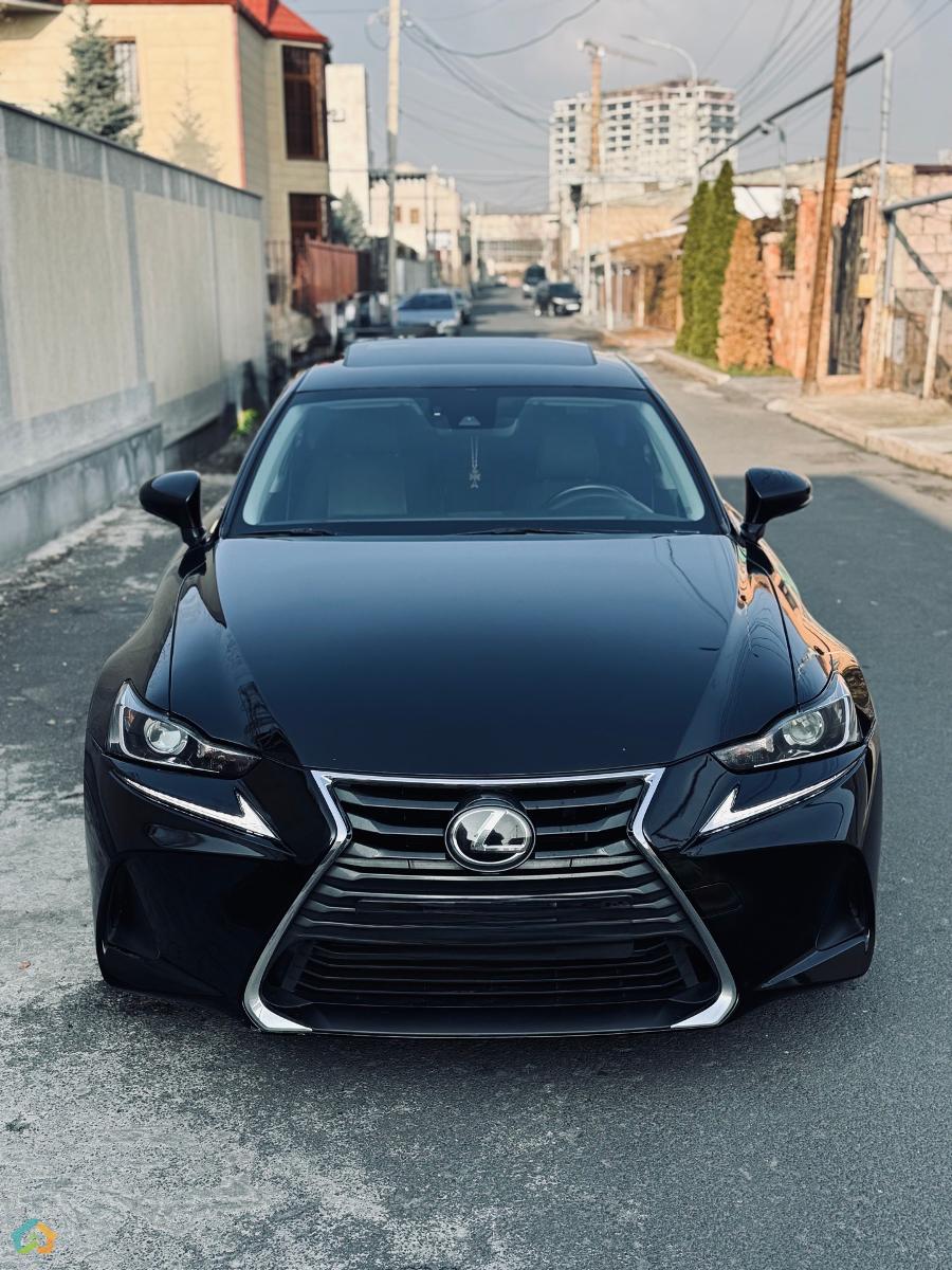 Lexus is 300 3.5 AWD - image 3