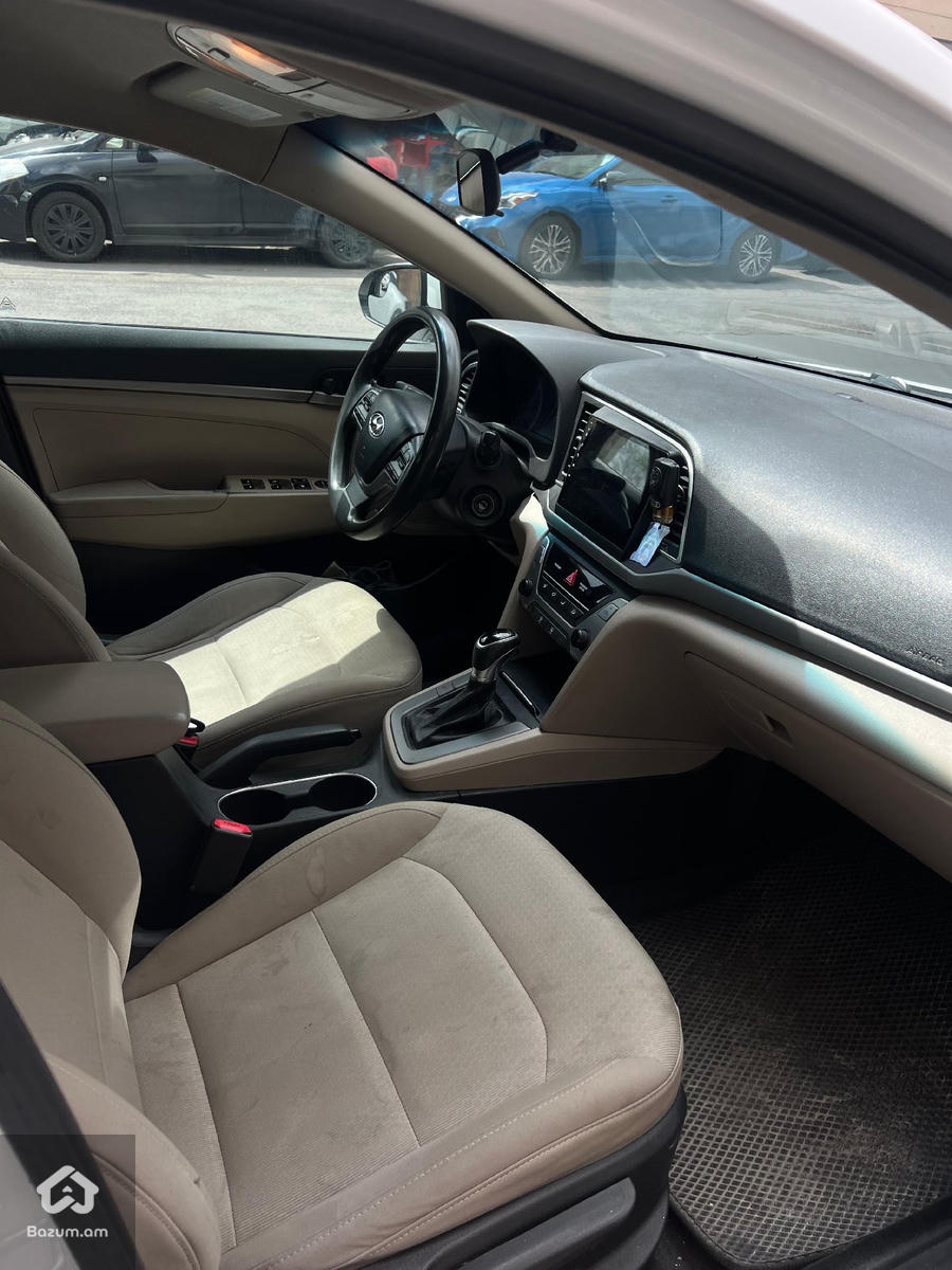 Hyundai  - image 5