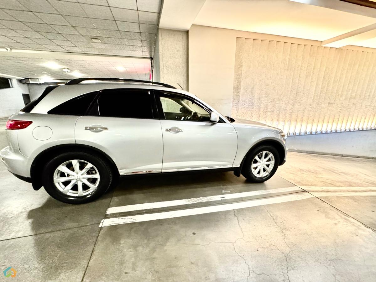 Infiniti fx 35 - image 4