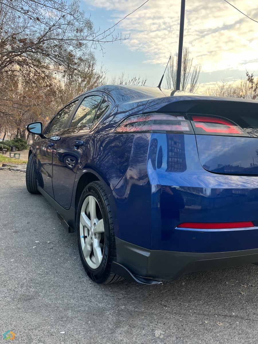 Chevrolet Volt 2013 Restyling - image 9