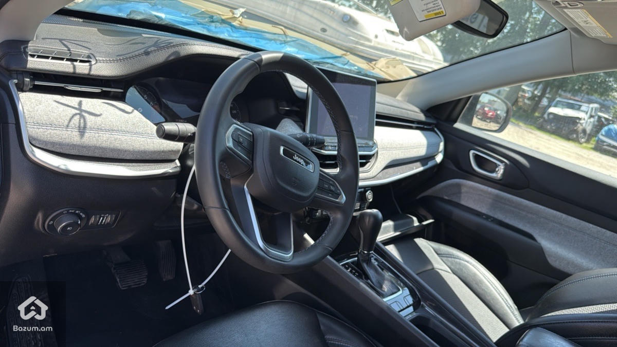 Jeep compass 2.4  - image 8