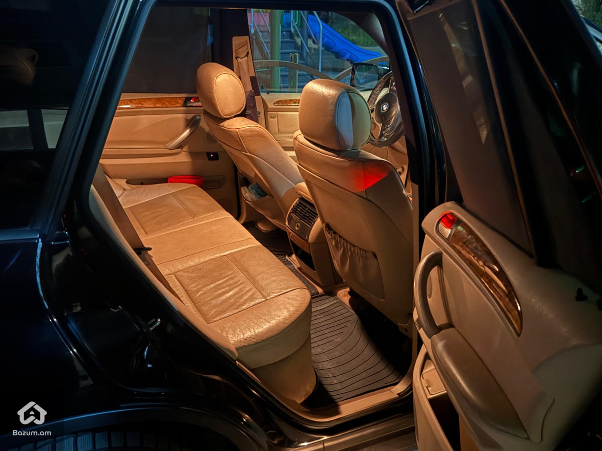 BMW X5 - image 18