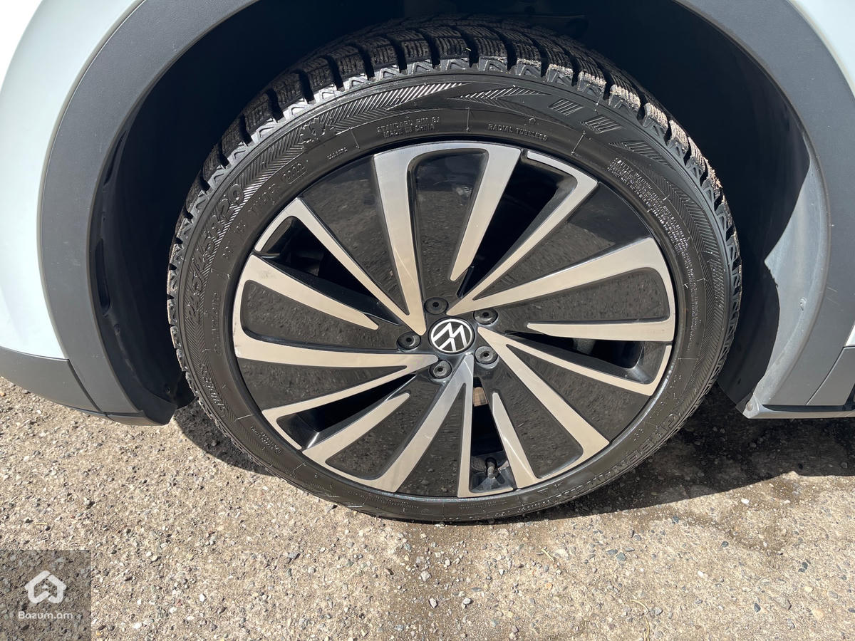 Volkswagen ID 4 X Pro - image 13