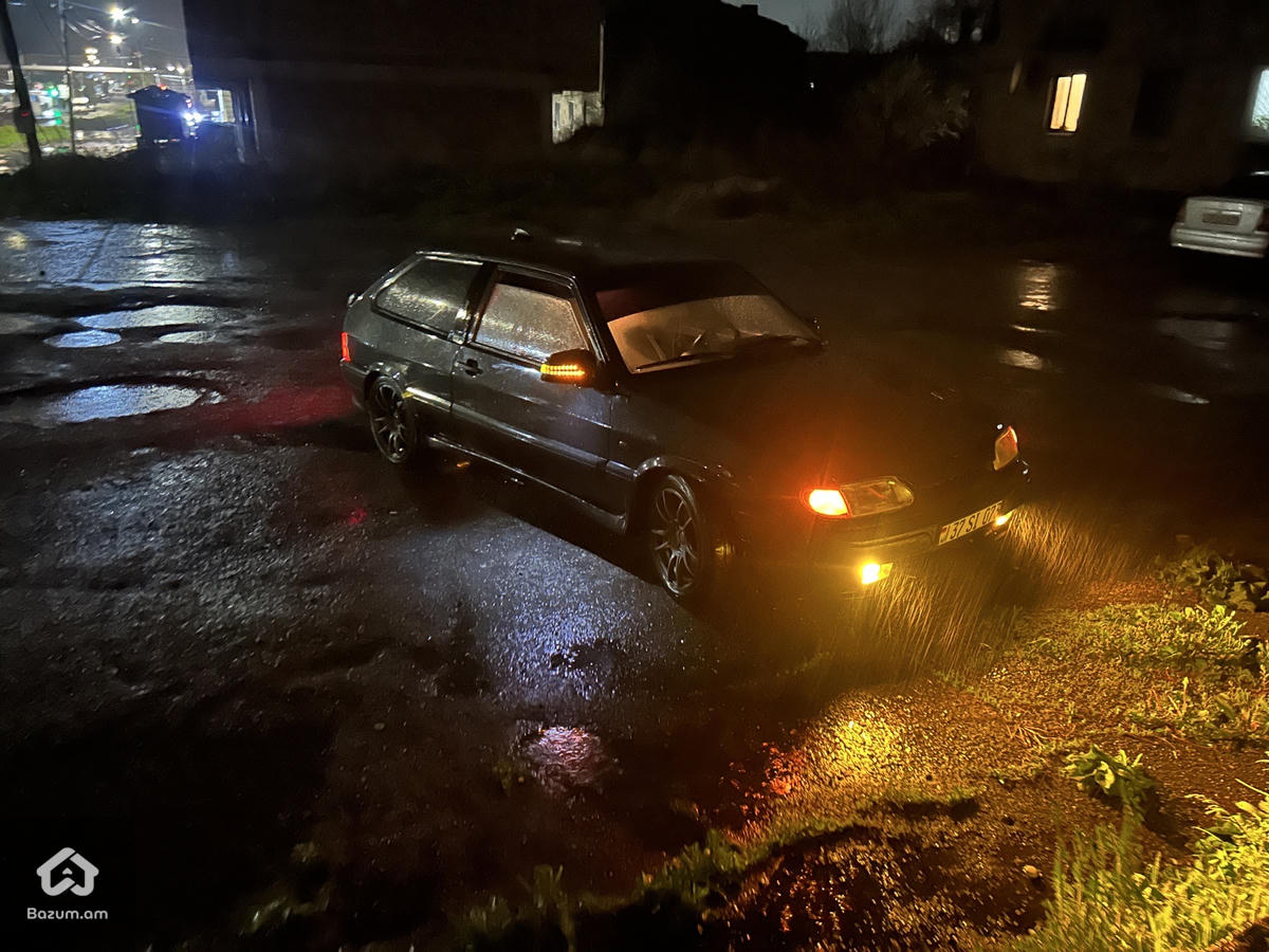 vaz Lada 2113 - image 2