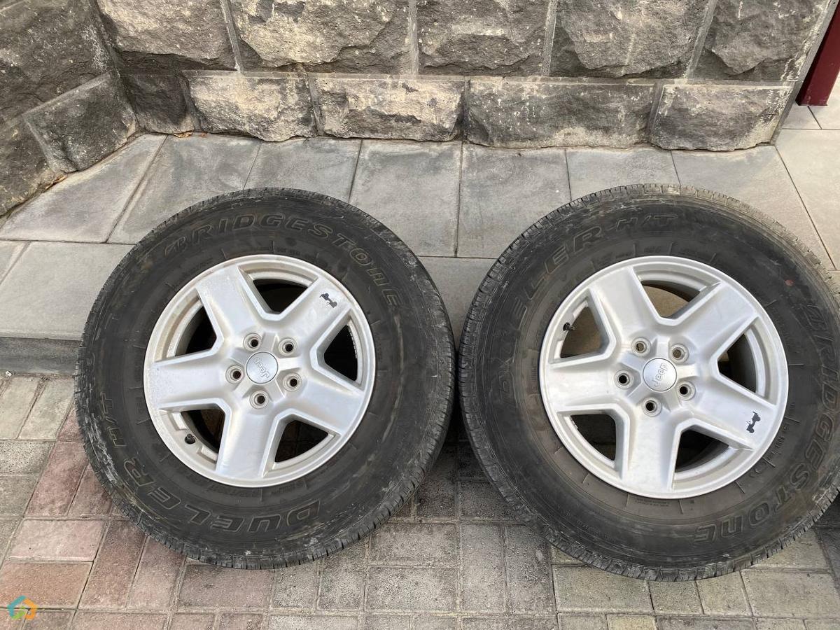 Wrangler -ի անվահեծ անվադողերով - image 1