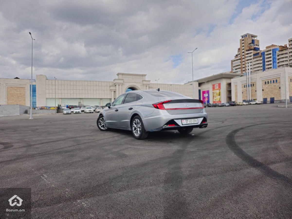 Hyundai Sonata 2021 (SEL) - image 9