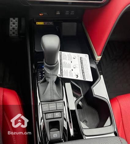 TOYOTA CAMRY 2025 XSE HIBRID - image 13