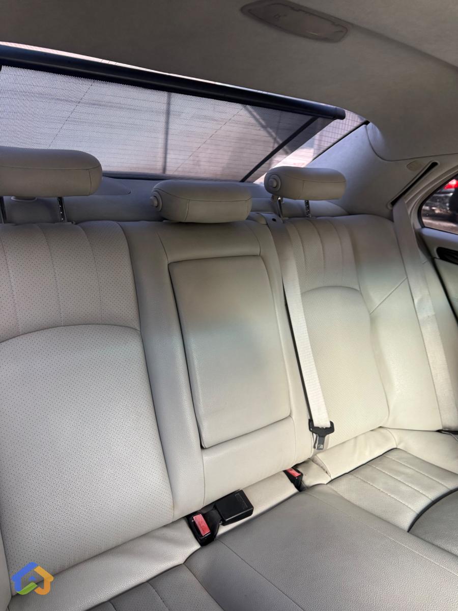 Mercedes-Benz - image 8