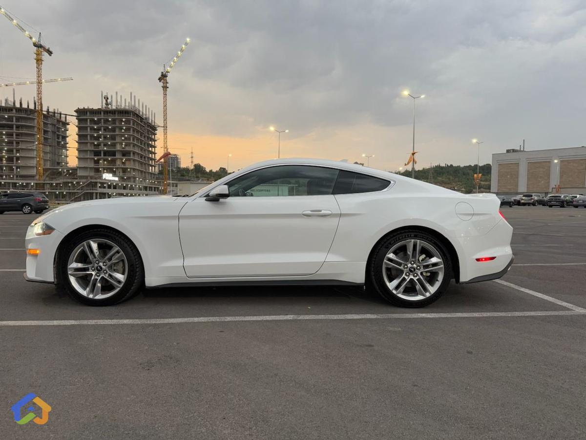 Ford Mustang 2.3l - image 7